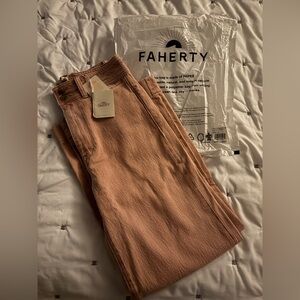 Brand New! Faherty Crop Jean - Clay Pink Wash (Size 25)